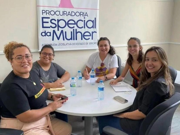 Visita institucional à Procuradoria Especial da Mulher da Alese